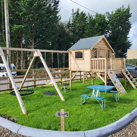 Luxury Caravan Gospodarstwo agroturystyczne *
